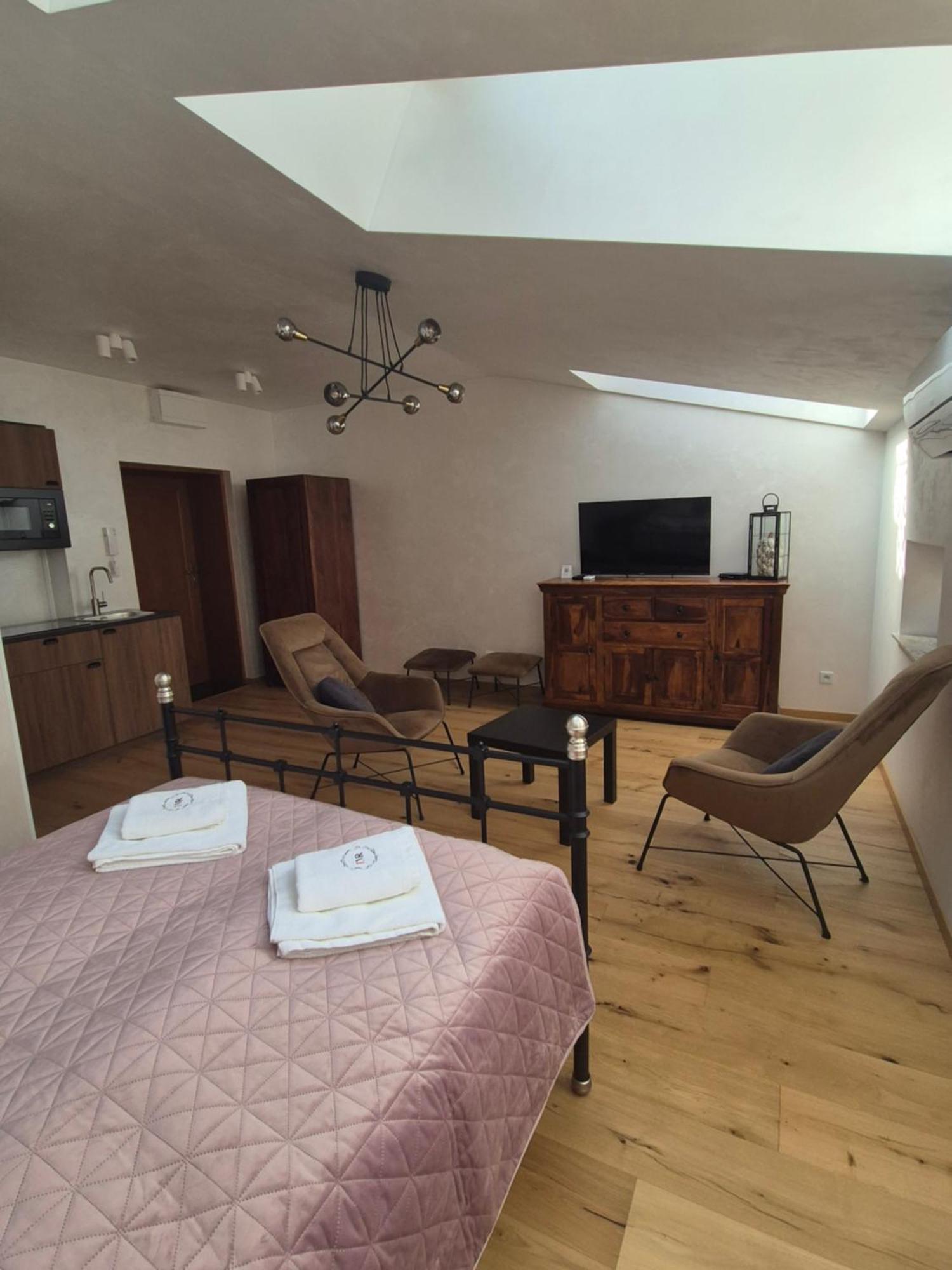 Aparthotel Miodowa 25 Cracovie Extérieur photo